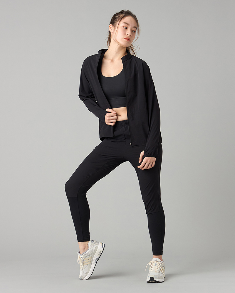 ランナーズフルジップジャケット モデル着用