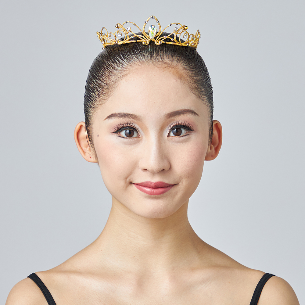 クラウンティアラの着用イメージ画像