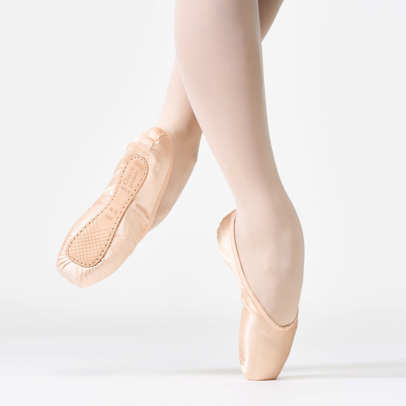 V201【22.0～23.5cm】底ミディアム 商品ページ | チャコットオンライン