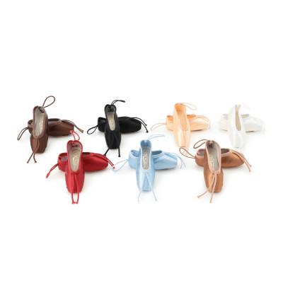 フリードミニトゥシューズ