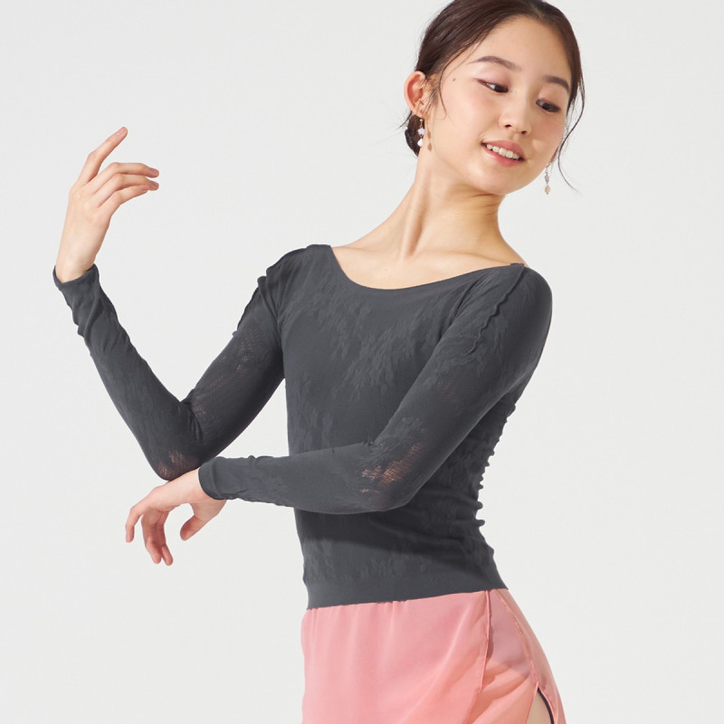 【MAY NAGAHISA】ノーソーイングニットトップ