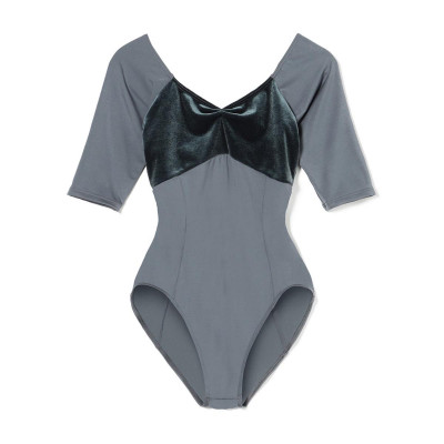 5分袖レオタード