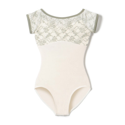 カーキ 140 の画像