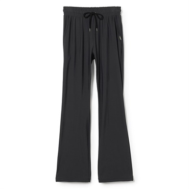 ブラック 150 の画像