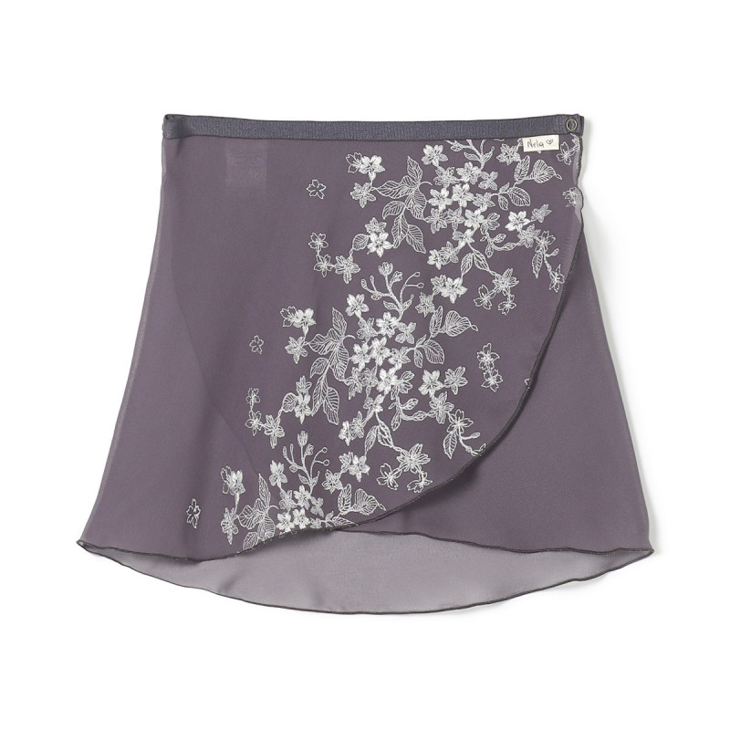 Nela ライン】ジュニア スカート 商品ページ | チャコットオンライン