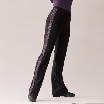 ラインプリントブーツカットパンツ