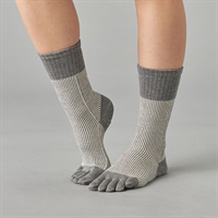 140206 ラメストライプハイクルー(ダークグレー-23.0〜25.0)