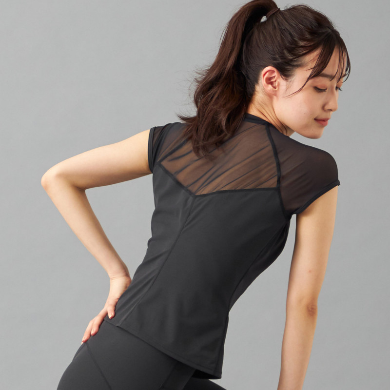 Boost ジップブラトップ