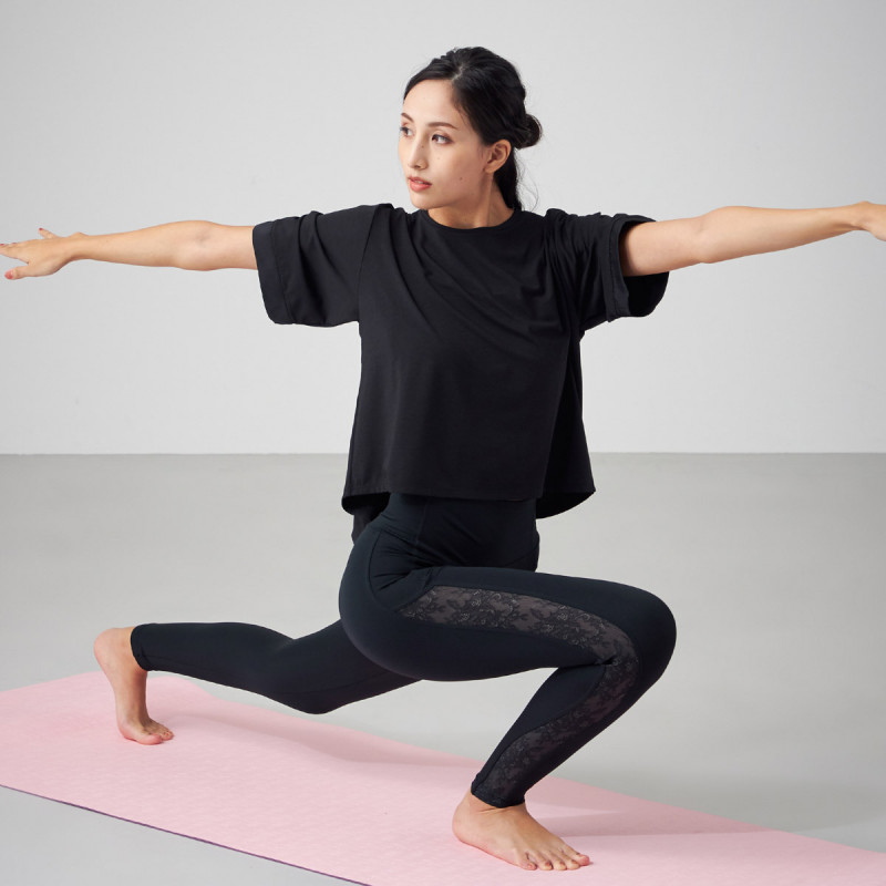 ★サテンアクセントボックスＴシャツ