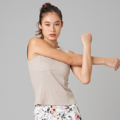 ホリデーラメタンクトップ