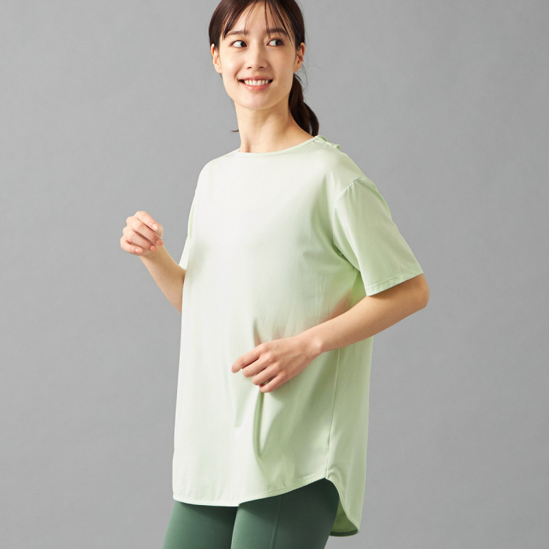 ★ドライストレッチカットアウトＴシャツ