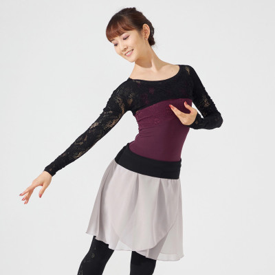 ★マイクロショート丈ニットトップ