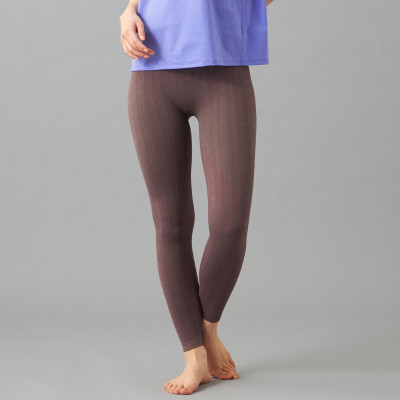 ケーブルニットレギンス