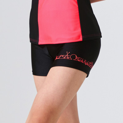 ネオンプリント1.5分丈スパッツ