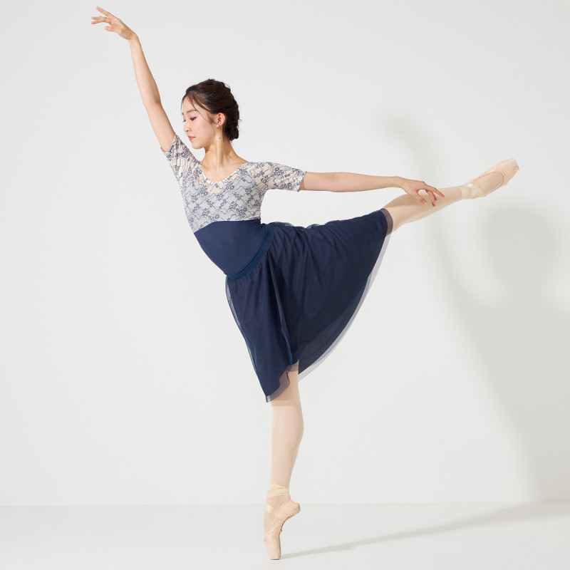 ハーフスリーブレオタード 商品ページ | チャコットオンラインショップ