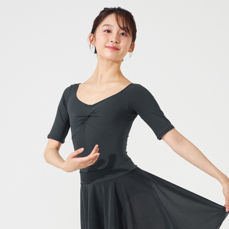 5分袖レオタード 商品ページ | チャコットオンラインショップ