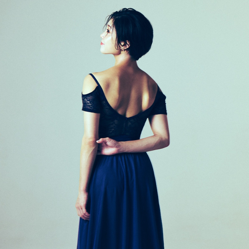 MADOKA SUGAI】オフショルダーレオタード 商品ページ | チャコット