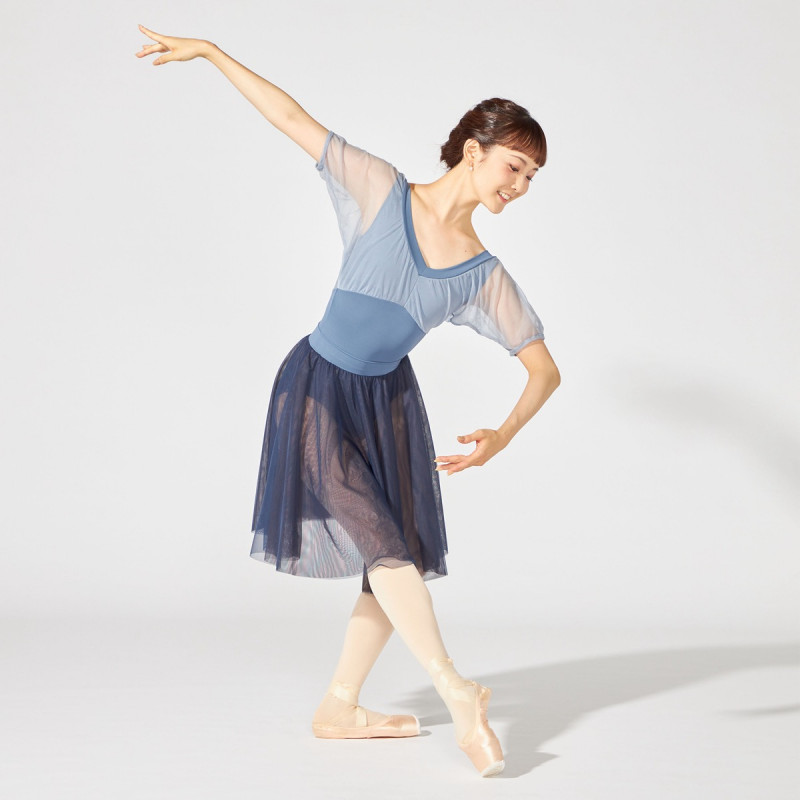 ドレープスリーブレオタード 商品ページ | チャコットオンラインショップ