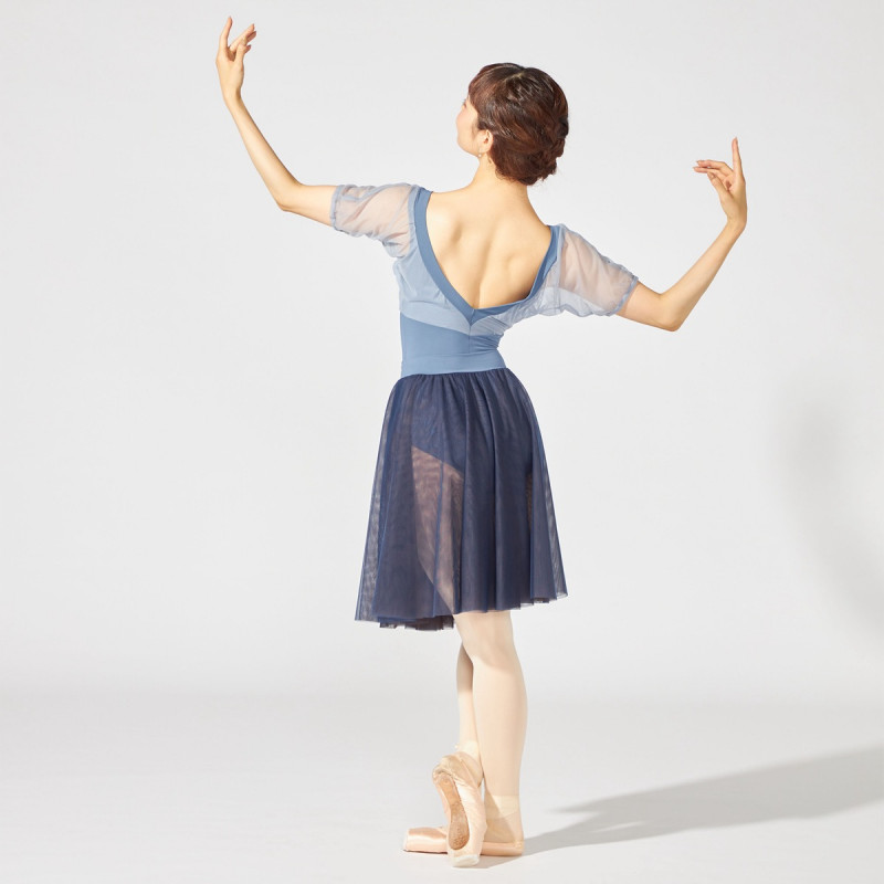 ドレープスリーブレオタード 商品ページ | チャコットオンラインショップ