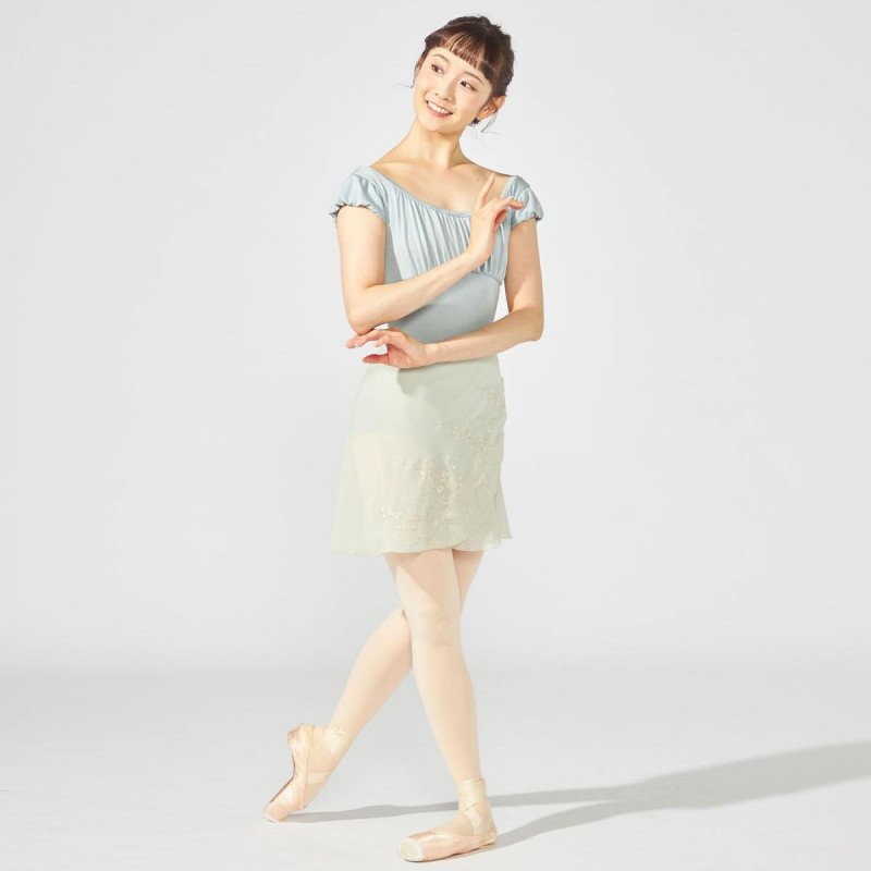 パフスリーブレオタード 商品ページ | チャコットオンラインショップ