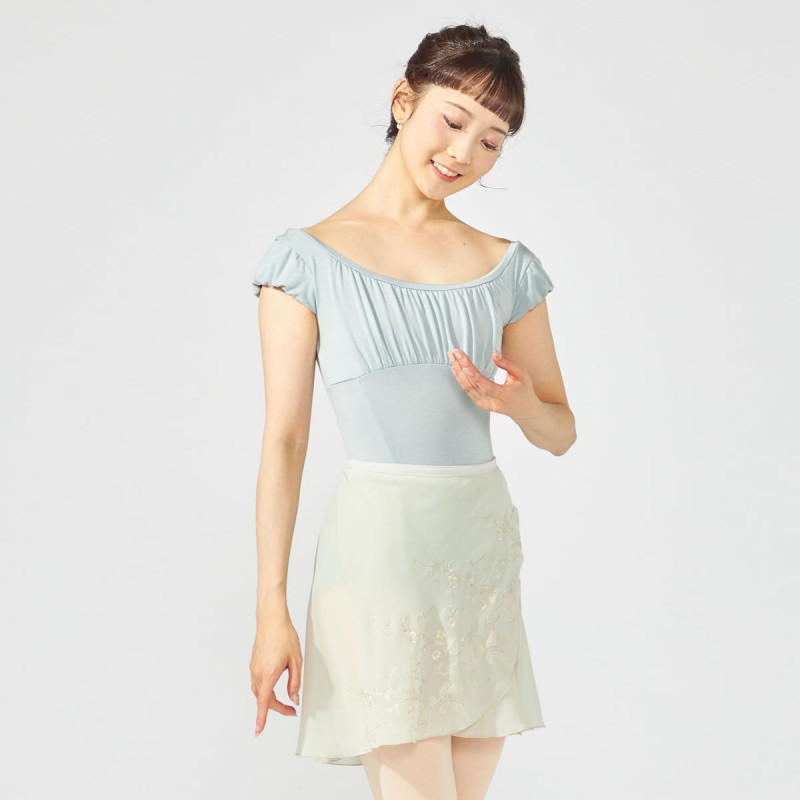 パフスリーブレオタード 商品ページ | チャコットオンラインショップ