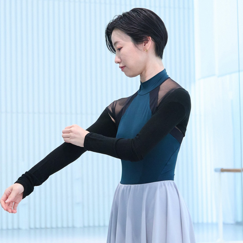 ☆ハイネックレオタード 商品ページ | チャコットオンラインショップ