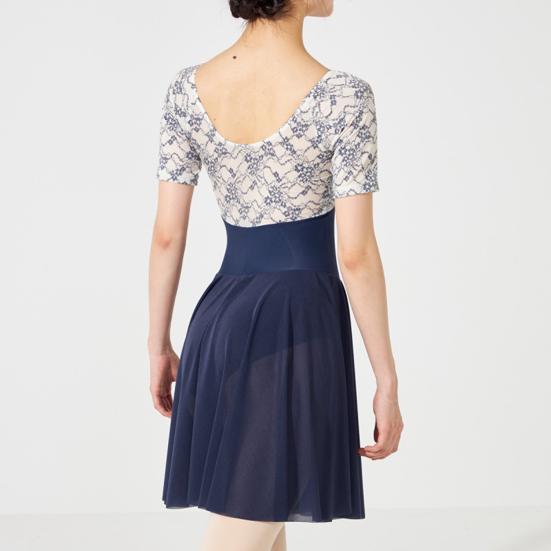 スカート付レオタード 商品ページ | チャコットオンラインショップ