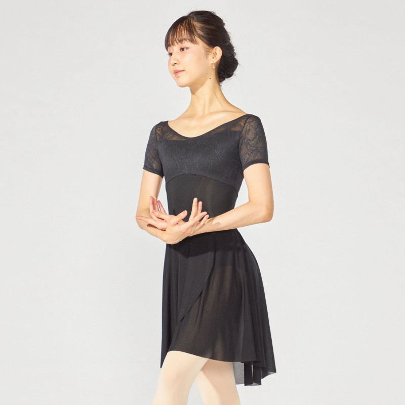 新品　L チャコット　半袖　スカート付き　レオタード　レディース 半袖スカート付きレオタード（オペコット） 商品ページ | チャコット