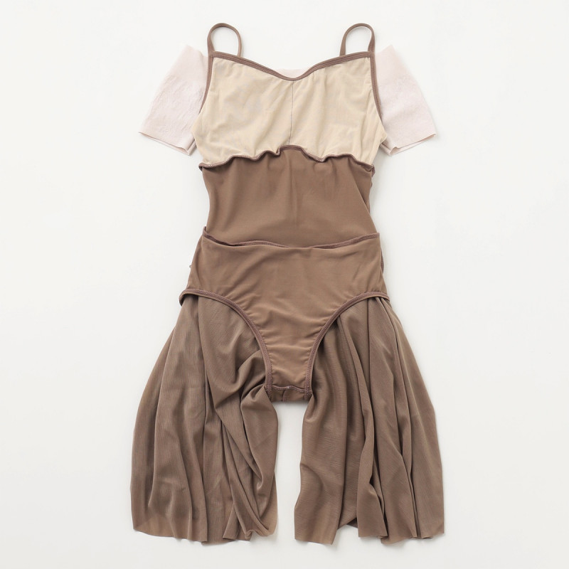 ☆スカート付レオタード 商品ページ | チャコットオンラインショップ