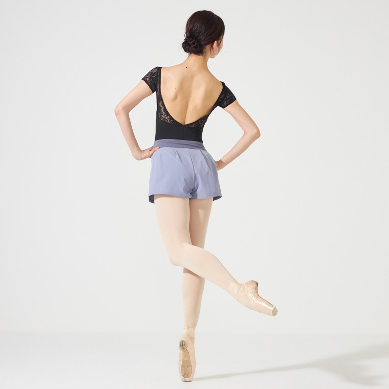 チャコット ヨガ バレエ チュールショートパンツ付きレギンス ショート