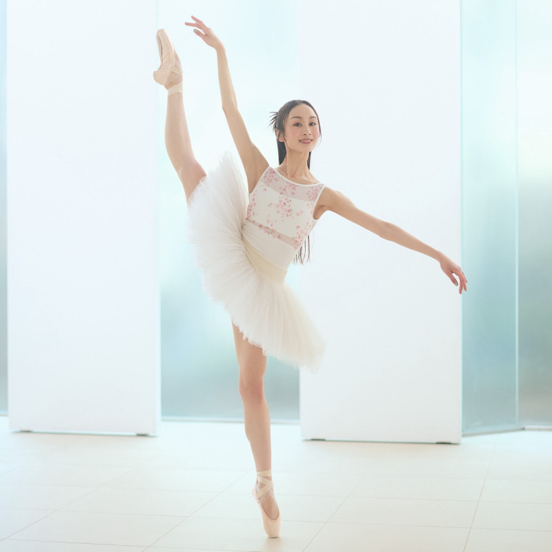 新品 チャコット 永久メイ MAY NAGAHISA 人気レオタード M 完売品 ♪【MAY NAGAHISA】ジュニア ノースリーブレオタード 商品ページ