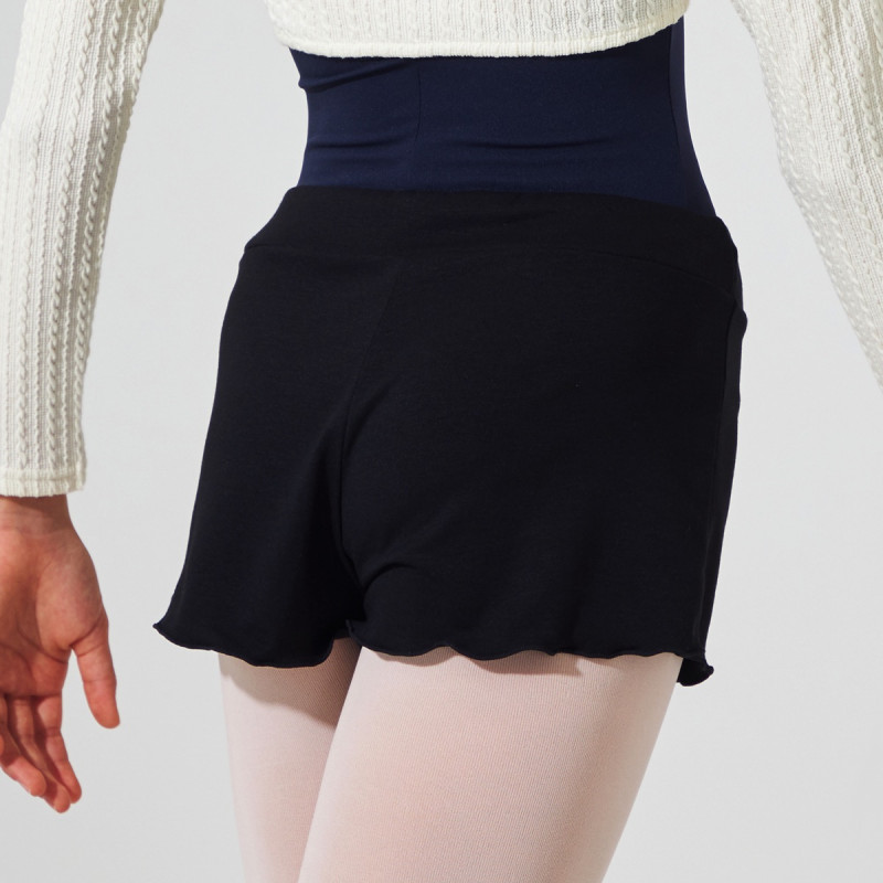 ☆ショートパンツ 商品ページ | チャコットオンラインショップ