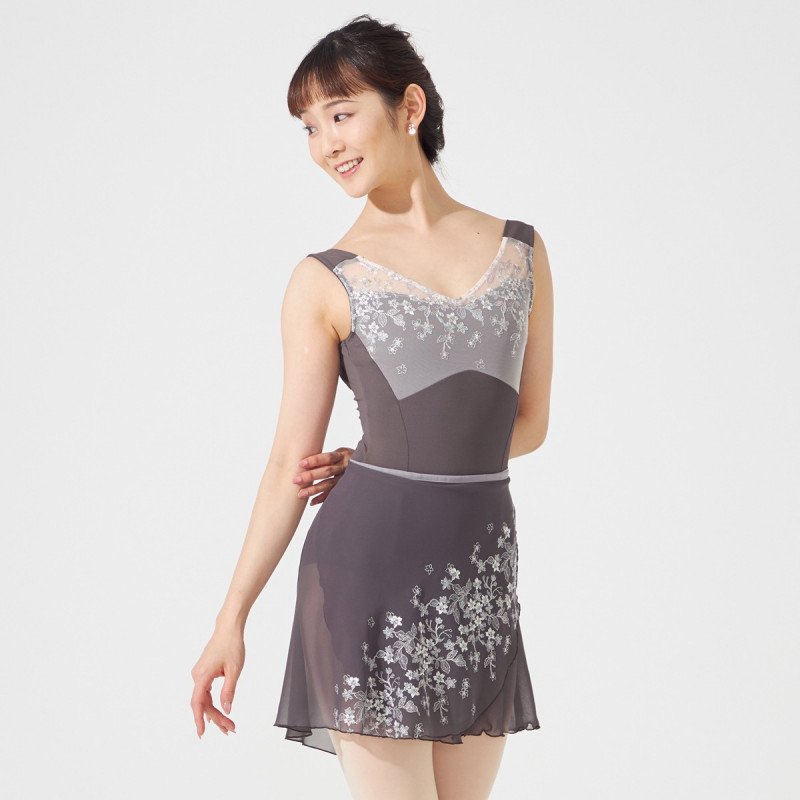 Nela ライン】ノースリーブレオタード 商品ページ | チャコット