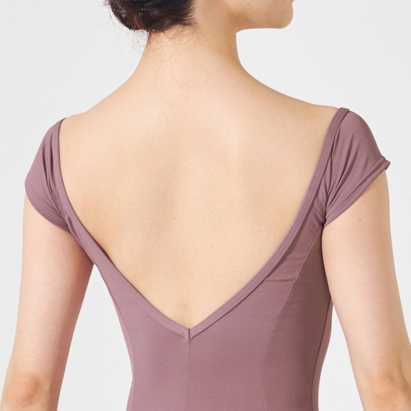 Nela ライン】キャップスリーブレオタード 商品ページ | チャコット