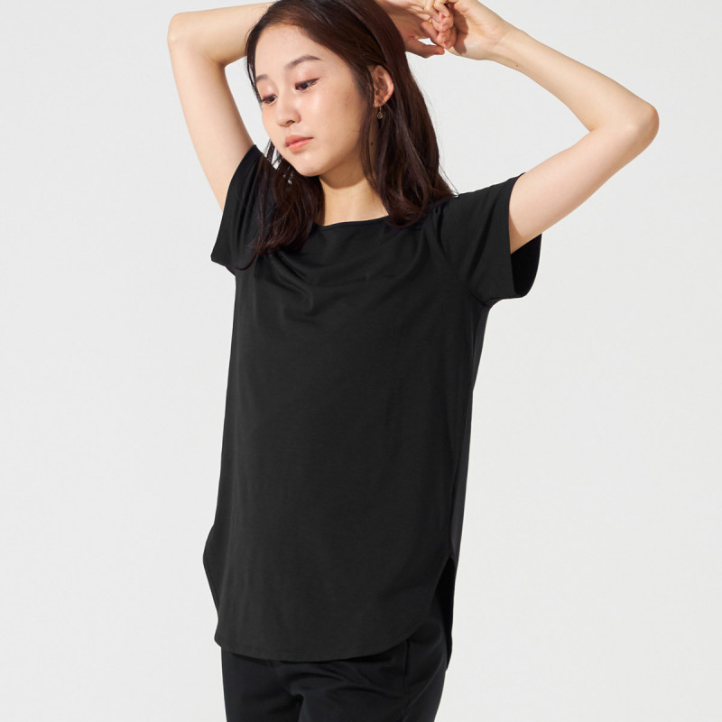 バッククロスアクセントTシャツ 商品ページ | チャコットオンライン