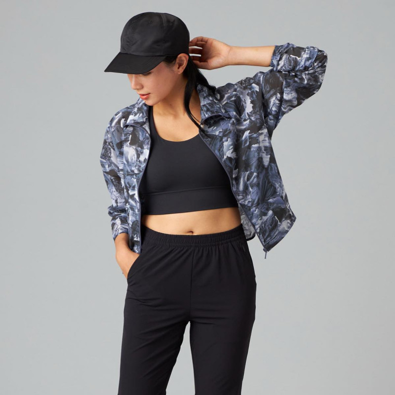 新色入荷】コンパックジャケット 商品ページ | チャコットオンライン