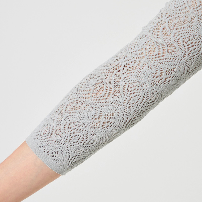 ノーソーイングニット】レーシーVネックニットトップ 商品ページ