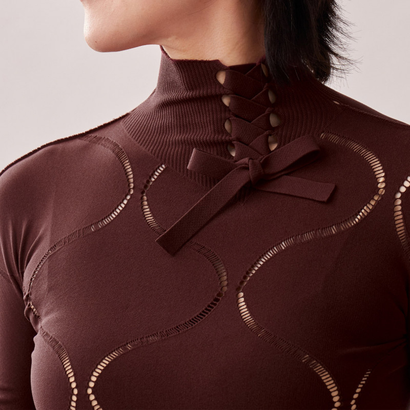 ノーソーイングニット】ウェイビーラインハイネックトップ 商品ページ