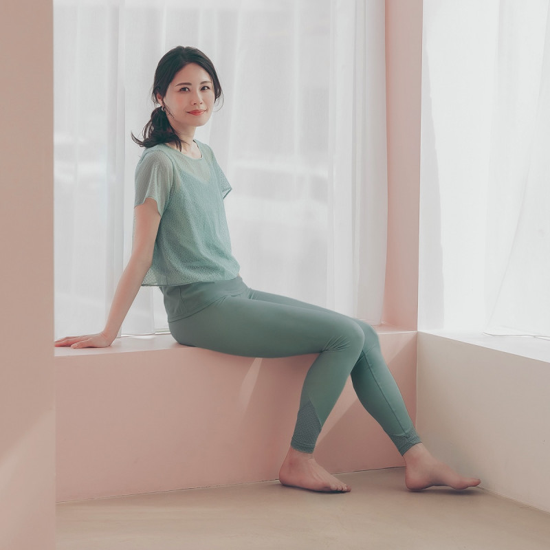 ☆アンクルレースレギンス 商品ページ | チャコットオンラインショップ