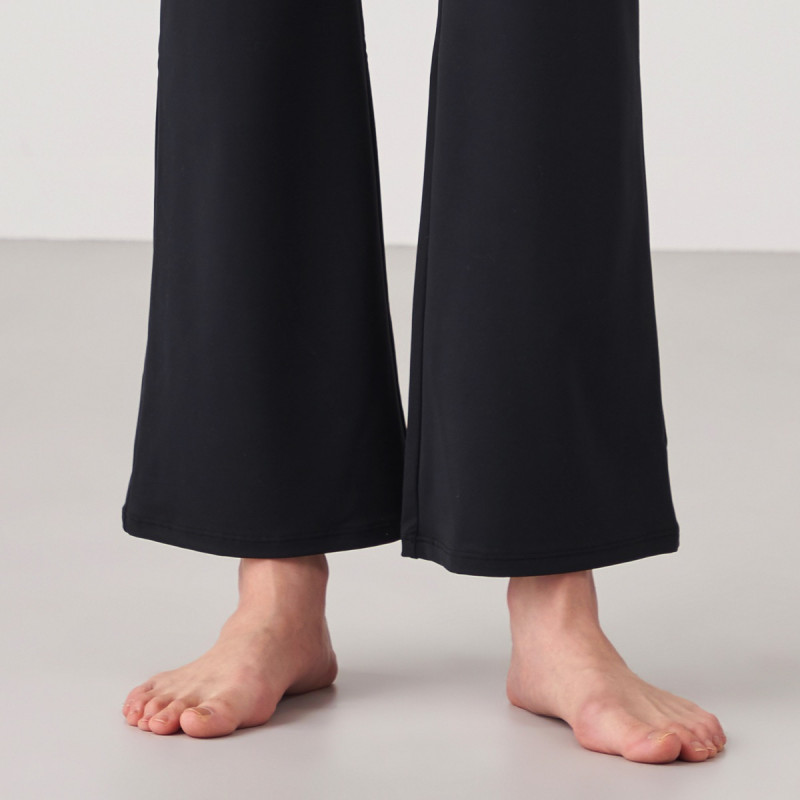 ☆ブーツカットパンツ 商品ページ | チャコットオンラインショップ