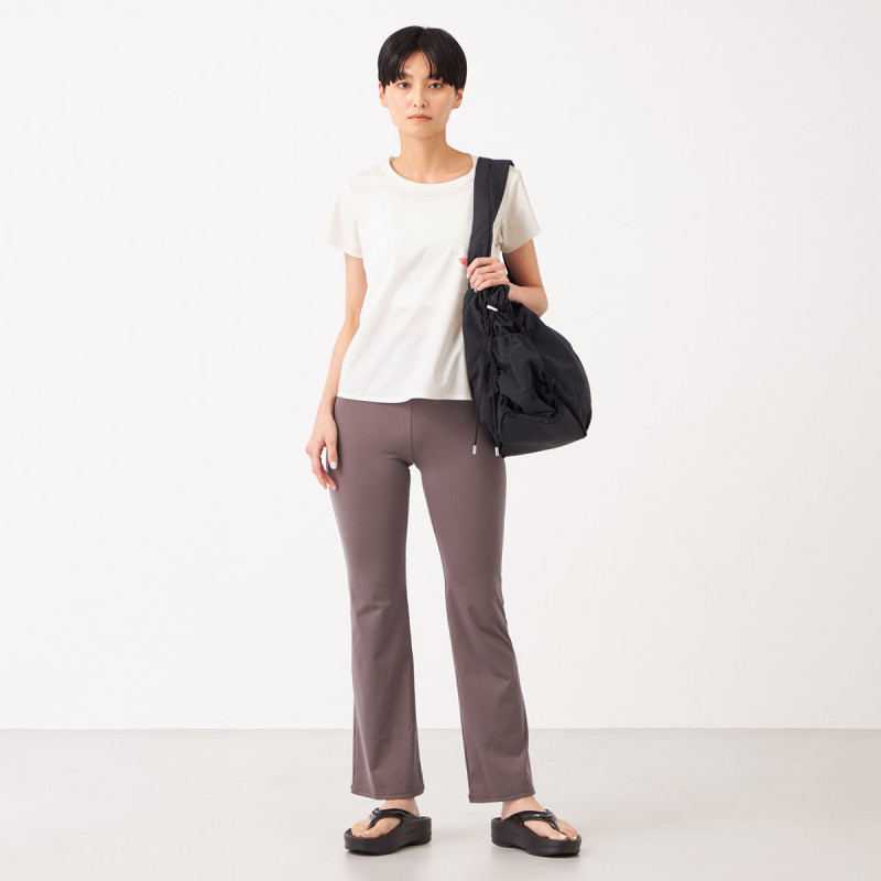 ☆ライトスムースブーツカットパンツ 商品ページ | チャコット