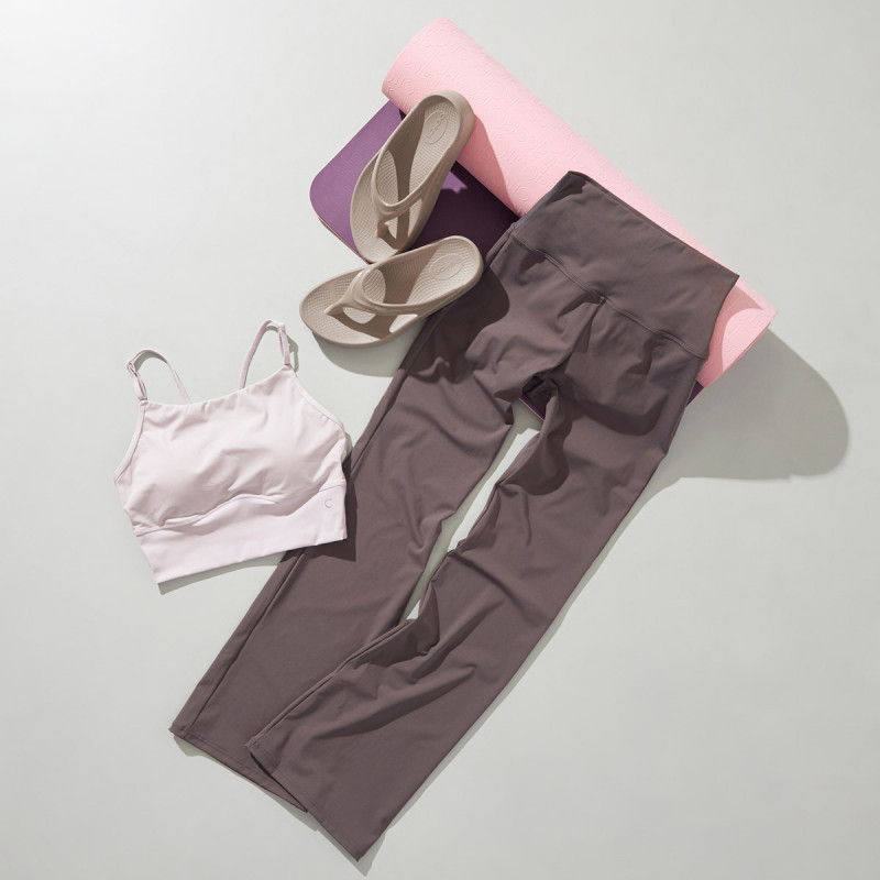 ☆ライトスムースブーツカットパンツ 商品ページ | チャコット