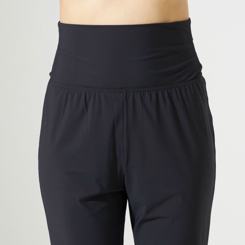 ☆ライトブーツカットパンツ 商品ページ | チャコットオンラインショップ