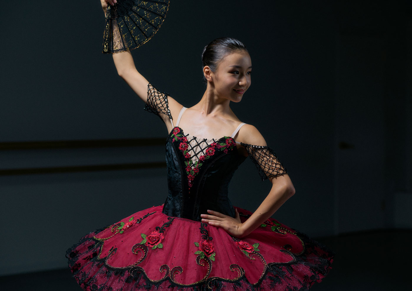 見せるだけでなく、魅せる 舞台で輝くためのアイテム選び