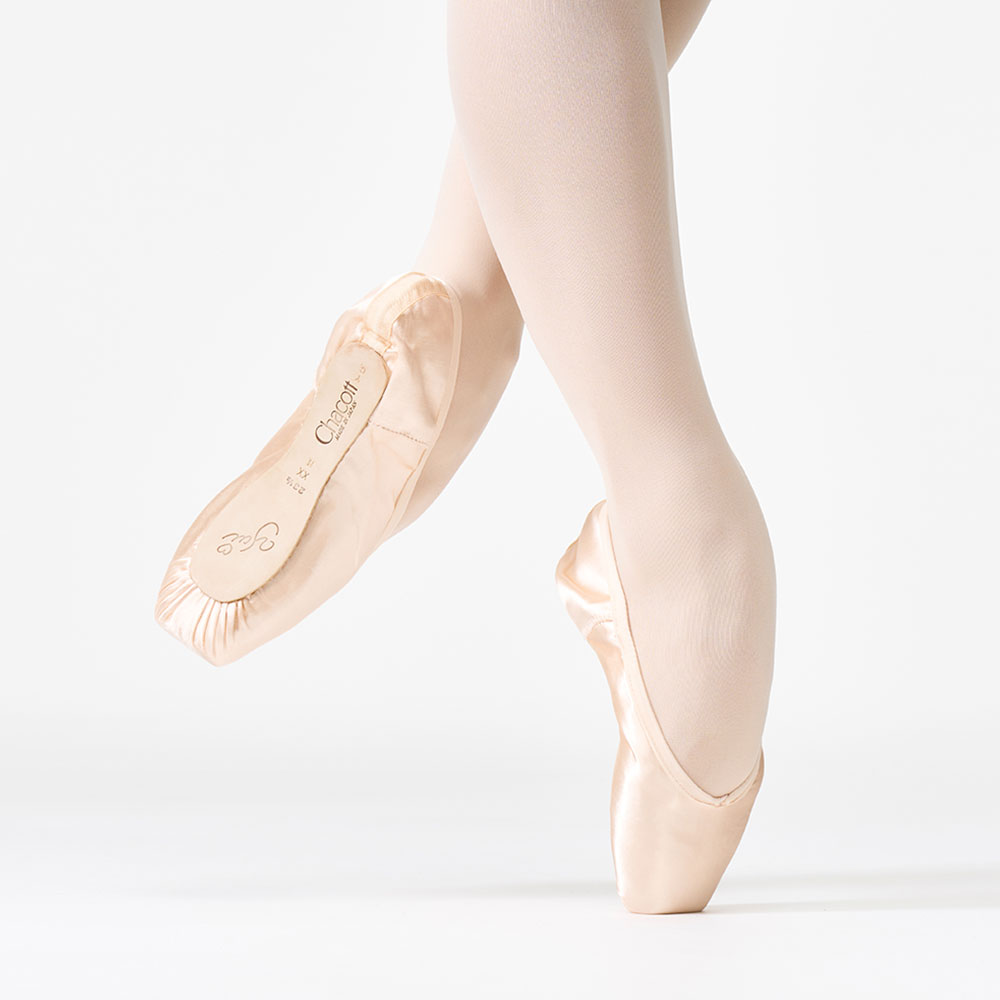 米沢唯共同開発トゥシューズ