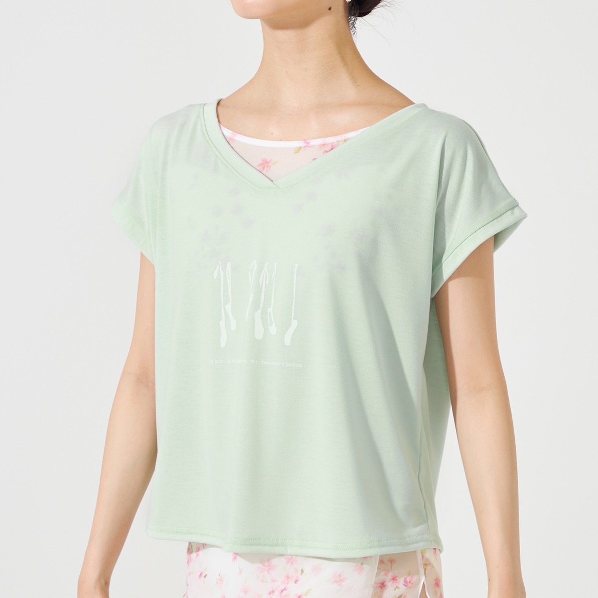 Tシャツ