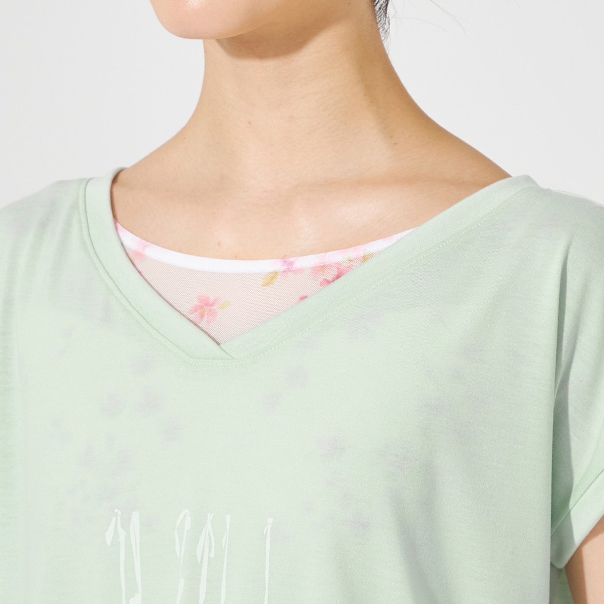 Tシャツ