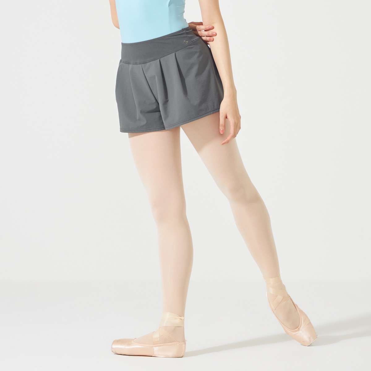 【MAY NAGAHISA】ショートパンツ
