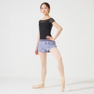 【MAY NAGAHISA】ショートパンツ